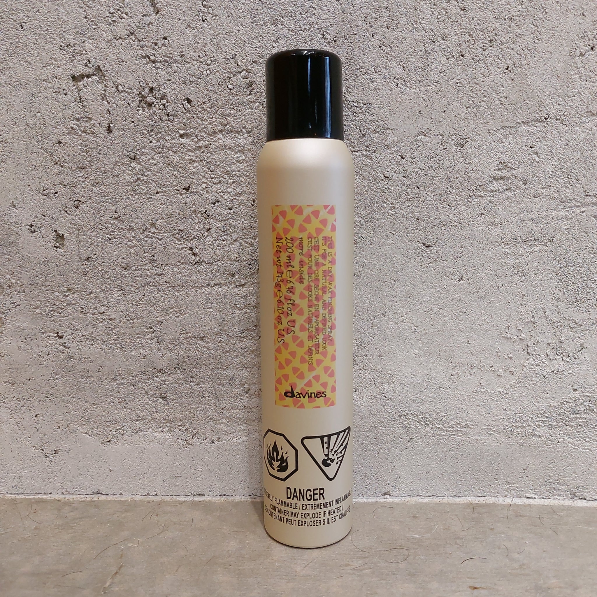 This Is a Dry Wax Finishing Spray