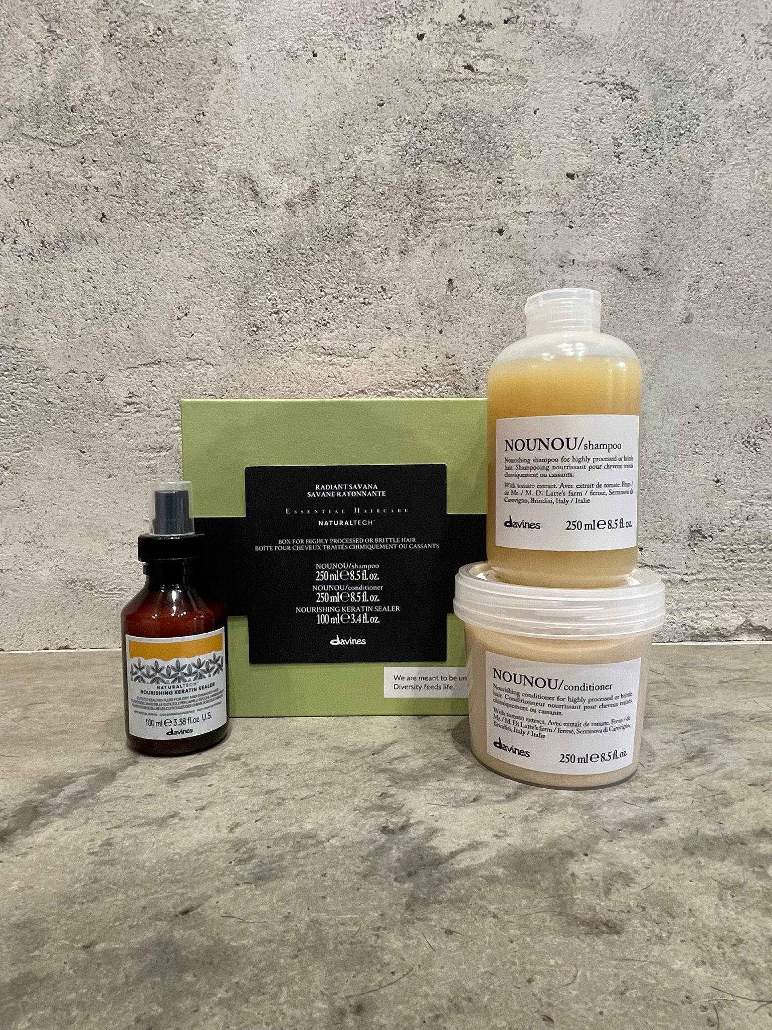 Davines NOUNOU + Nourishing 3pc Holiday Gift Box