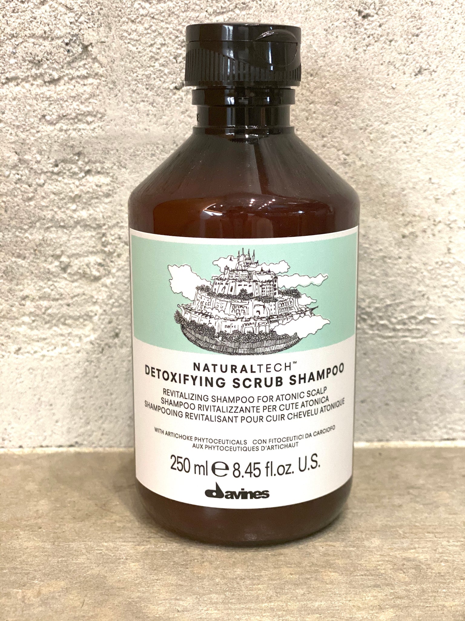 DETOXIFYING Scrub Shampoo